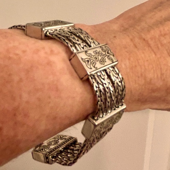 Brighton Bracelet - Picture 1 of 4